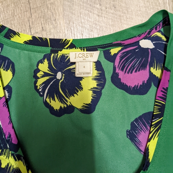 J. Crew Green Floral Print Top Size 4 - Picture 4 of 7